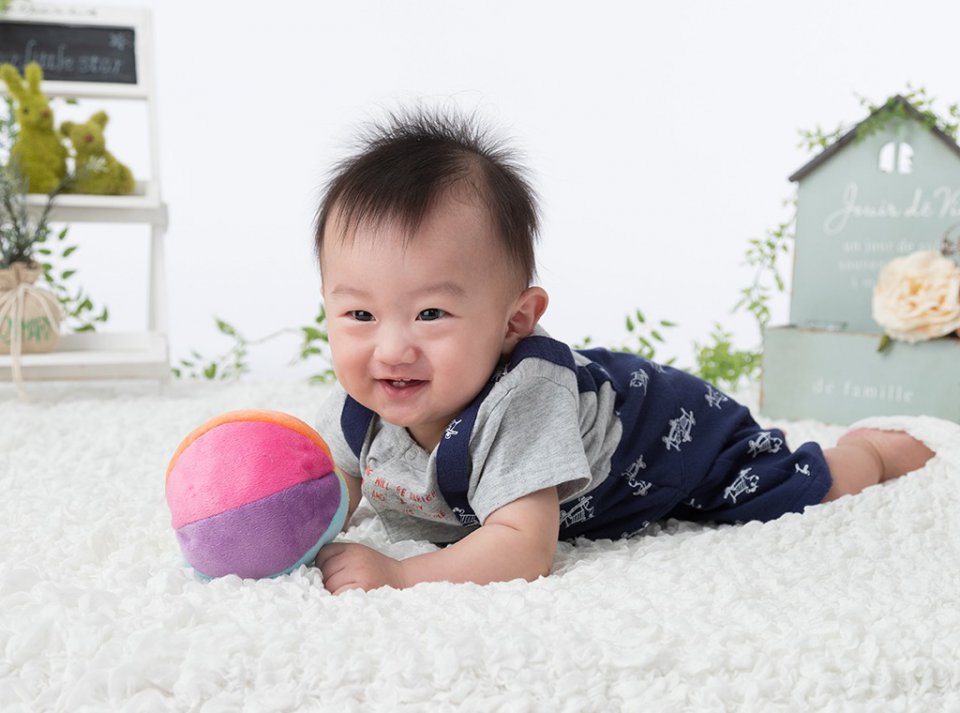 須藤旺恭の赤ちゃん写真を拡大表示する