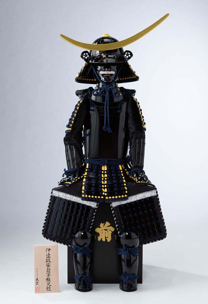 写真:伊達政宗公 鎧兜:鹿児島県『甲冑工房 丸武』制作