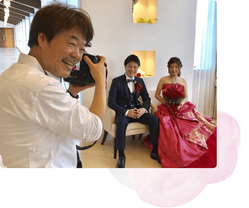 写真：婚礼写真を撮影している様子：福島市写真館フォトスタジオ若葉